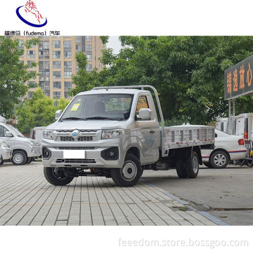 Eletric Van Riches New Energy ED71 High-Capacity Electric Vehicle  Halogen Front And Rear Lights